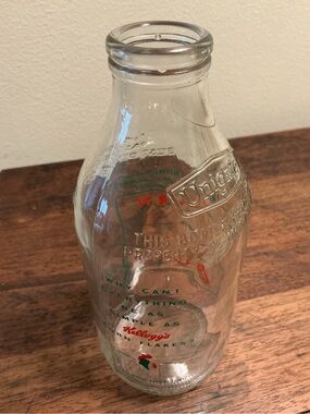Unigate Kellogg’s Corn Flakes Word Puzzle Glass Milk Bottle